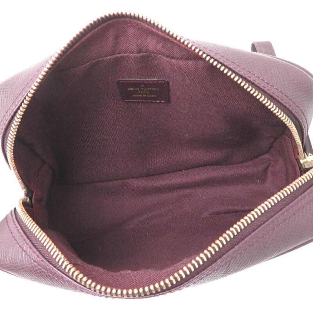 Louis Vuitton Clutch