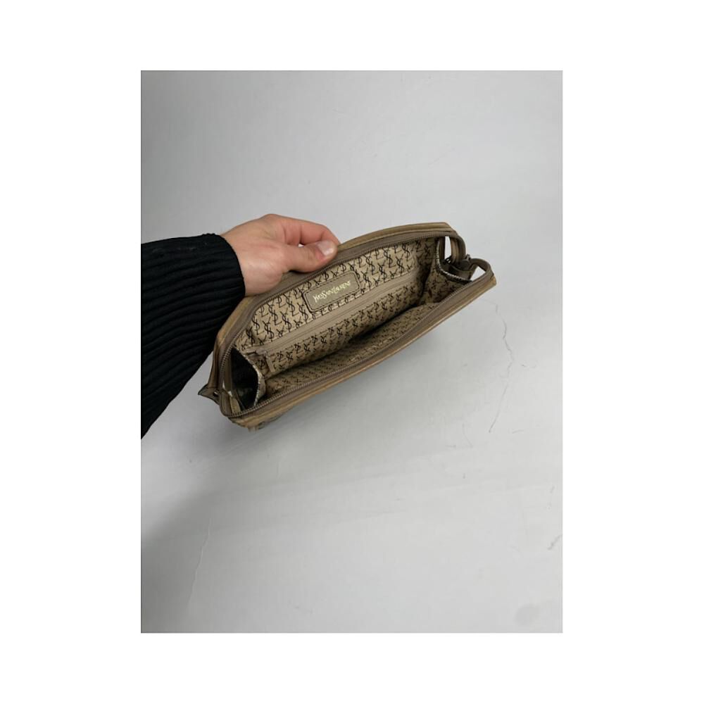 Yves Saint Laurent Clutch