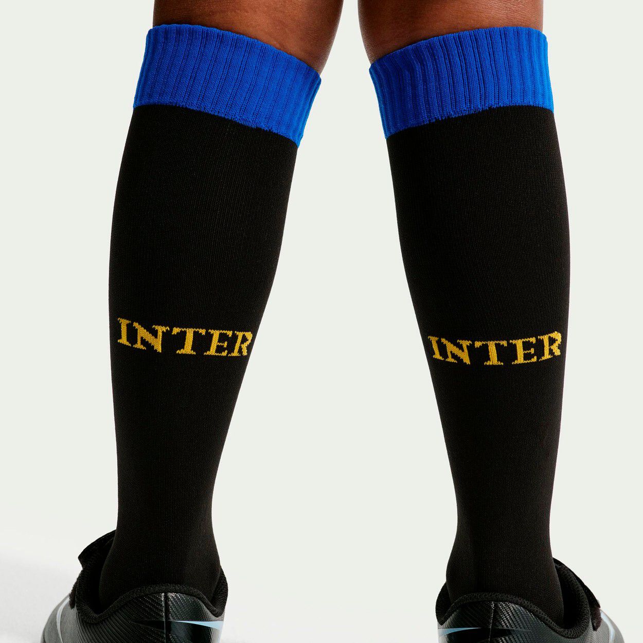 Inter 26/27 Hjemmebanes&aelig;t