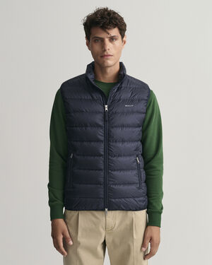 LIGHT DOWN VEST