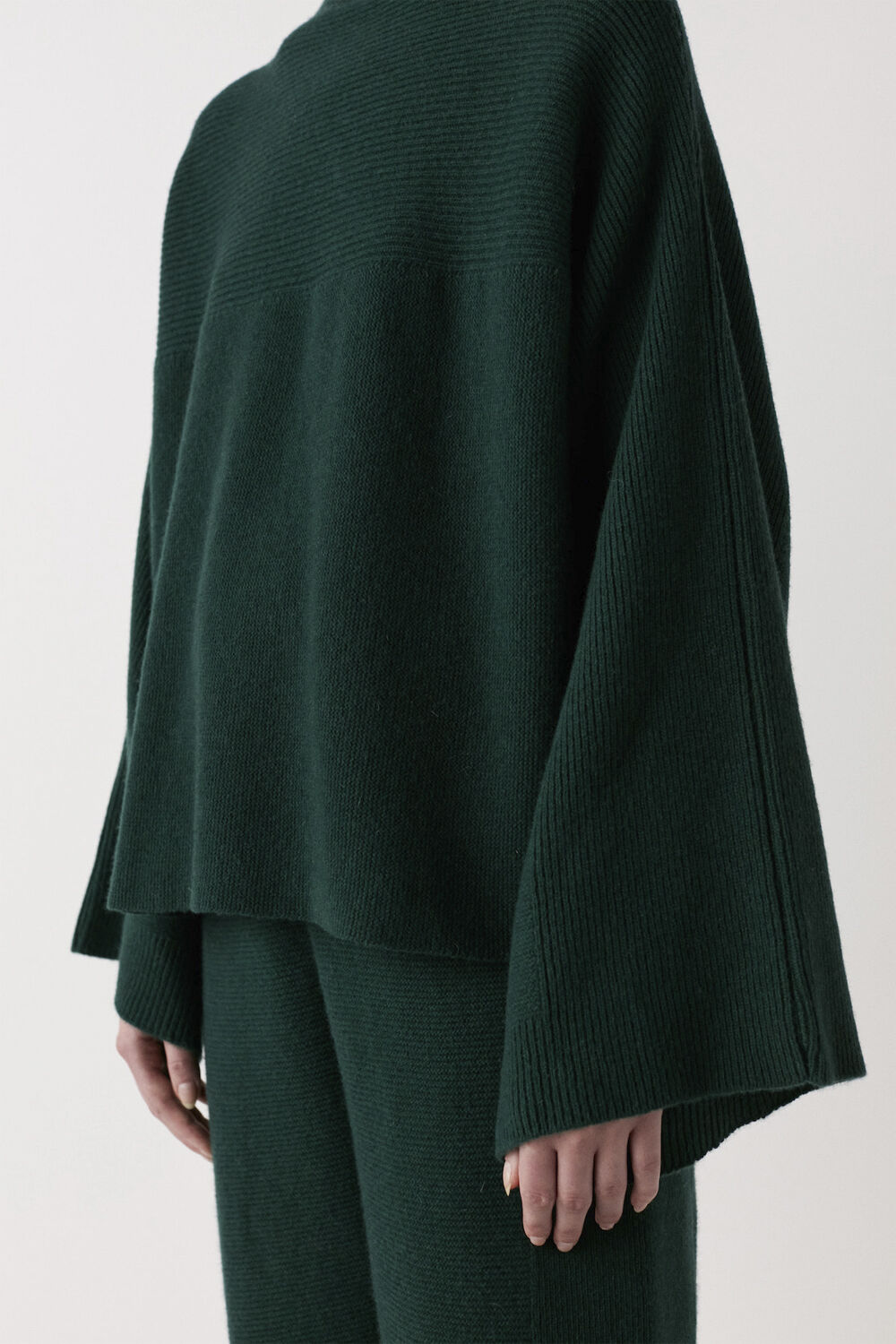 Eco merino ribbed wide sleeve