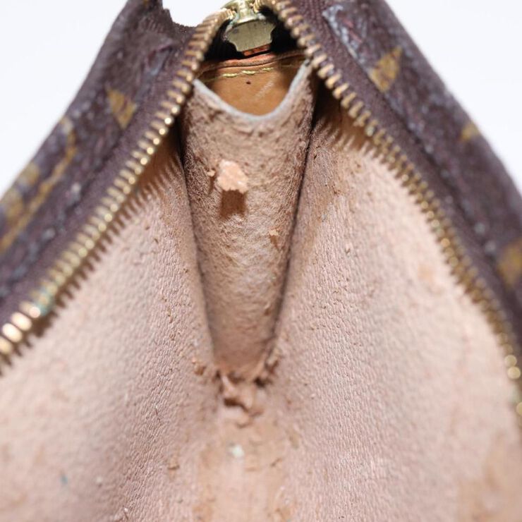 Louis Vuitton Pouch