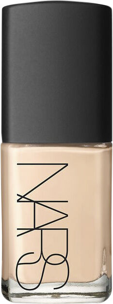 Sheer Glow - Foundation