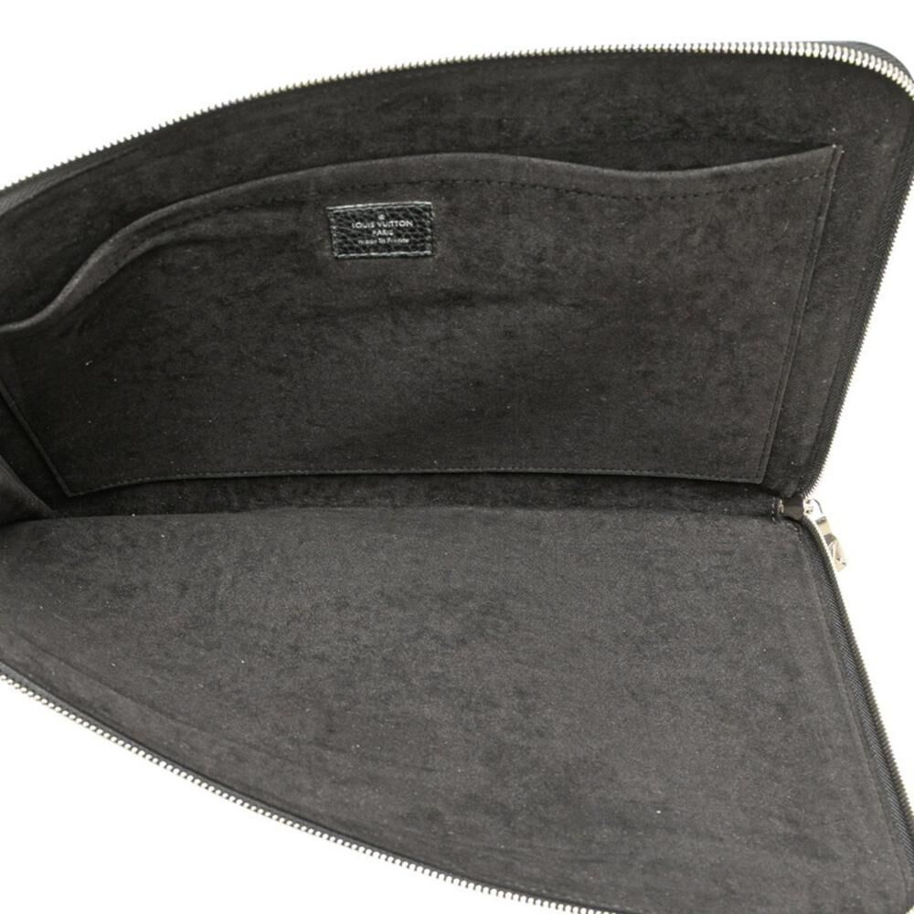 Louis Vuitton Clutch
