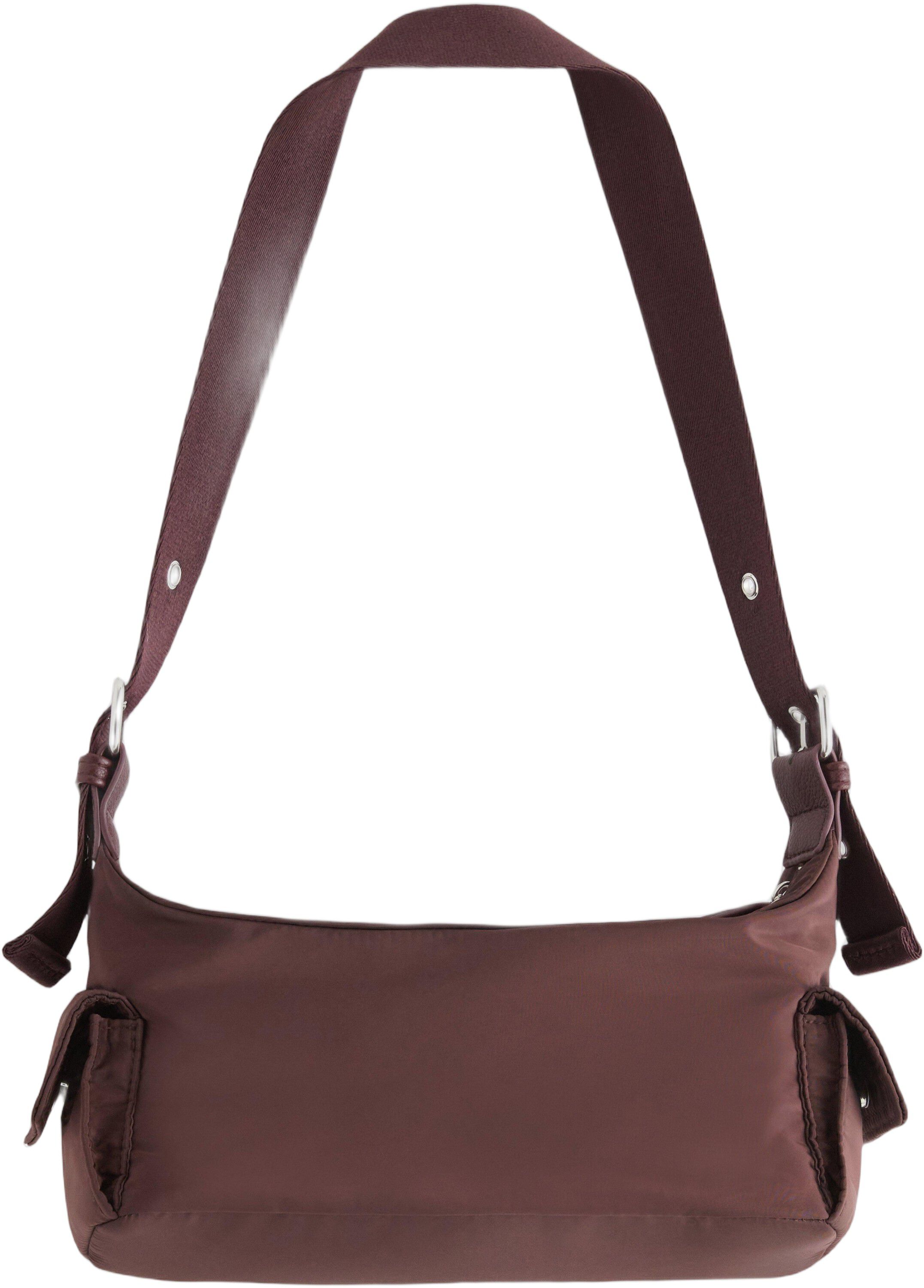 Small bag with one big and one smal