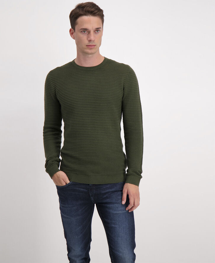Structure knit