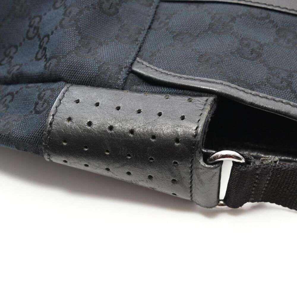 Gucci Shoulder Bag