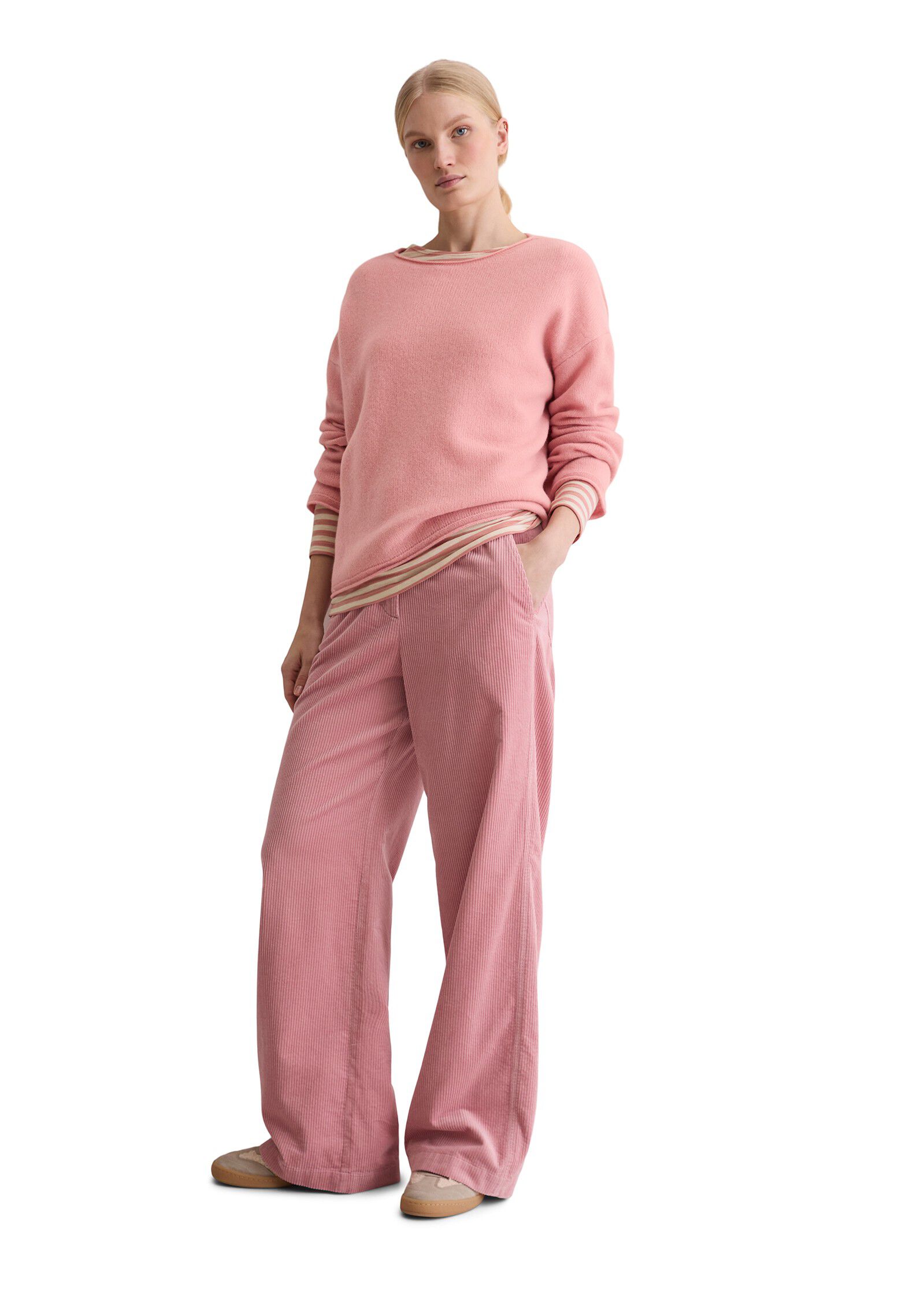 Pullover, longsleeve, boat neck