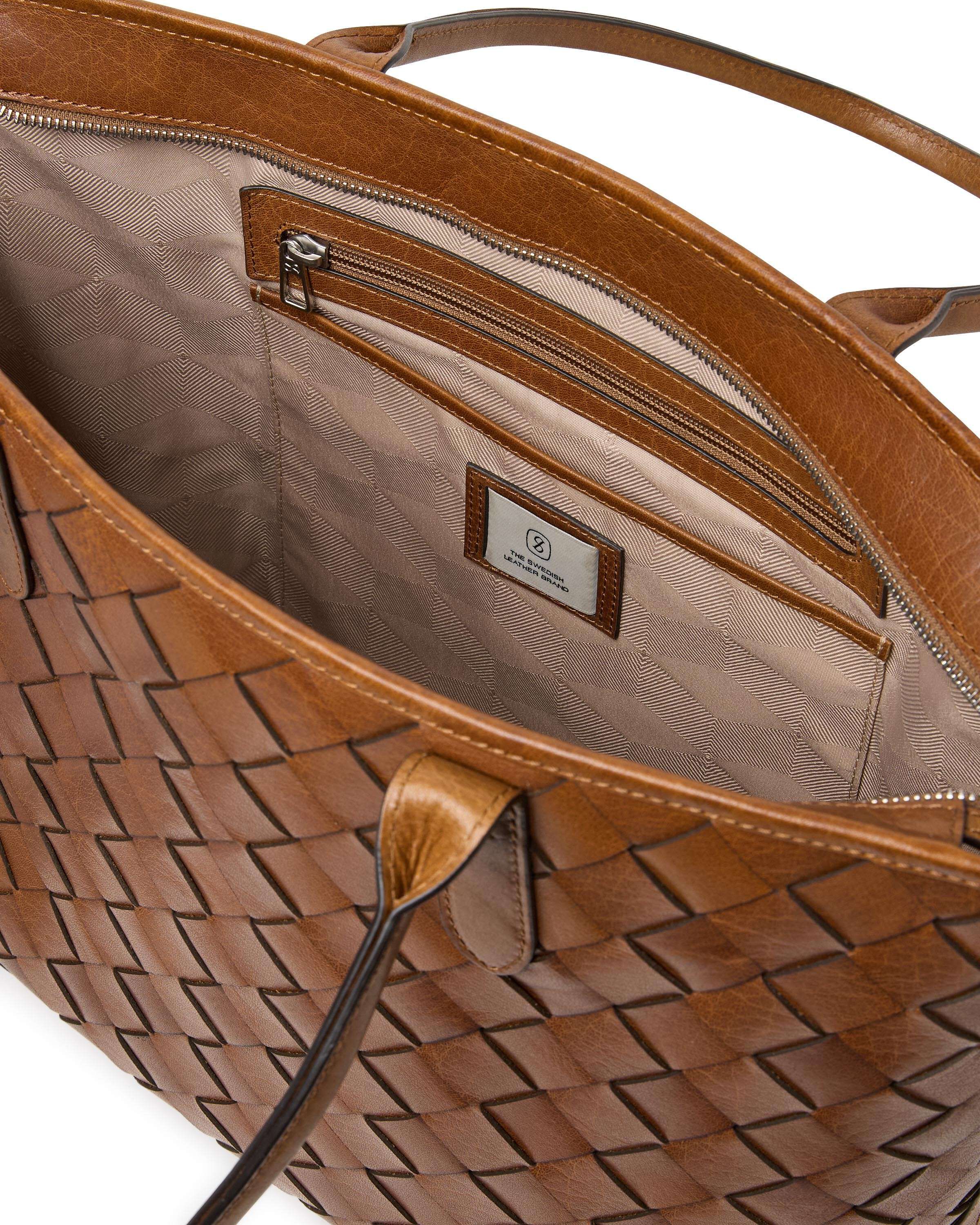 Estelle Shiny silver