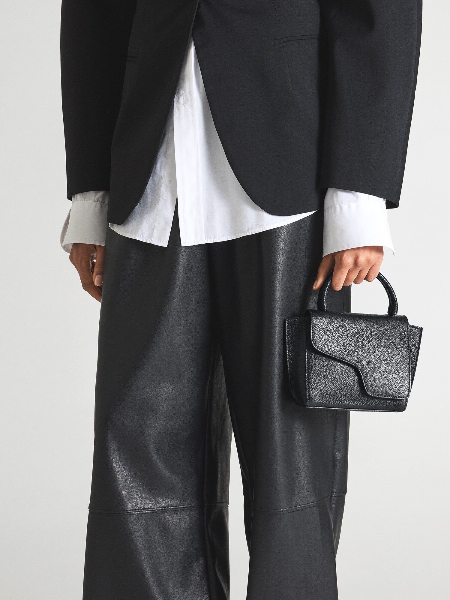Montalcino Black Grained Calf