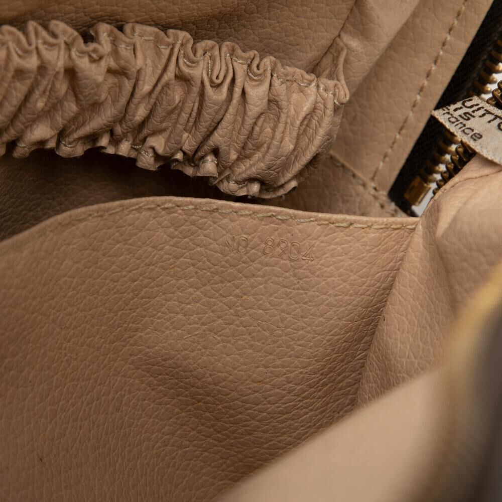 Louis Vuitton Trousse Toilette