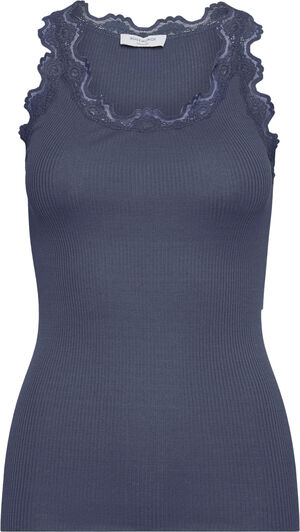 Silk top regular w/vintage lace