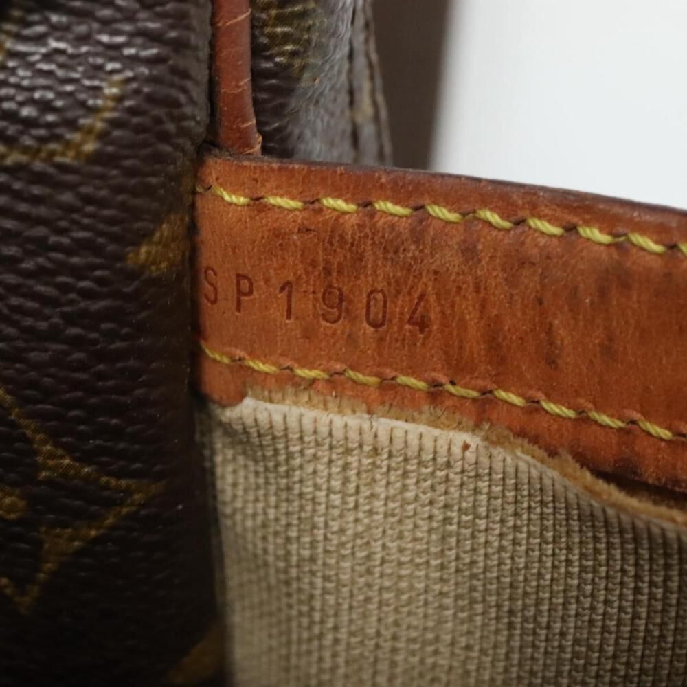 Louis Vuitton Reporter