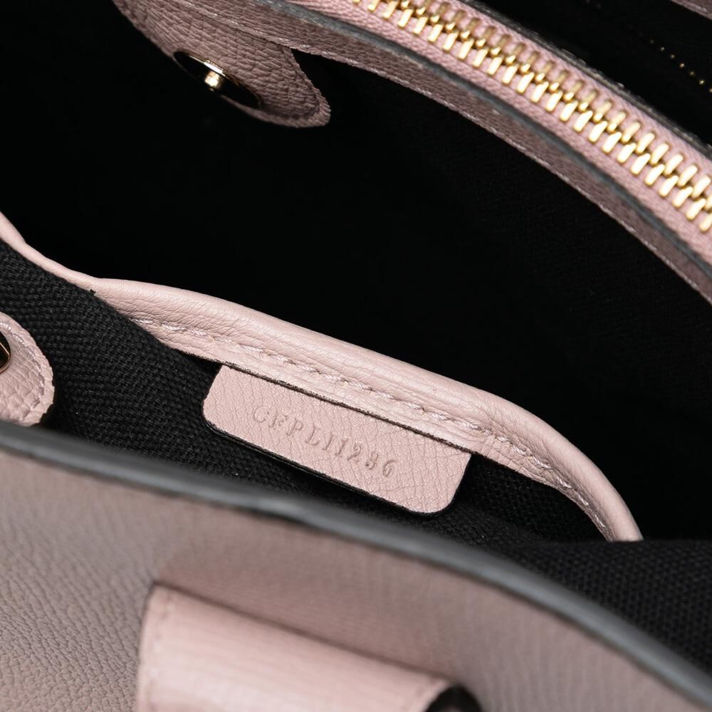 Burberry Tote