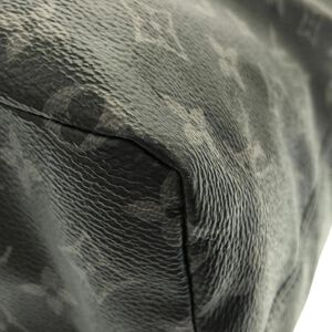 Louis Vuitton Bucket Bag