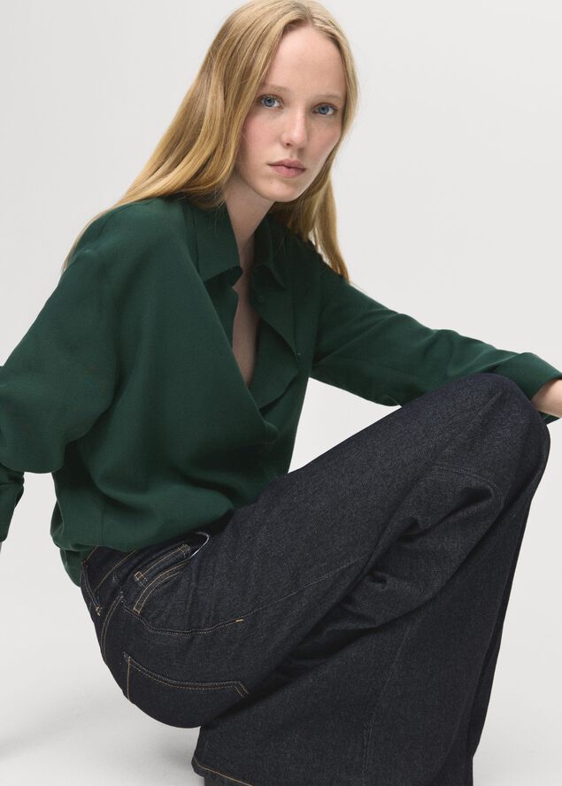 Lyocell shirt with hidden buttons