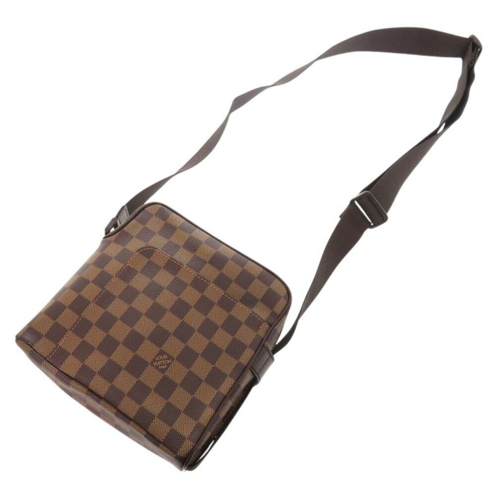 Louis Vuitton Messenger