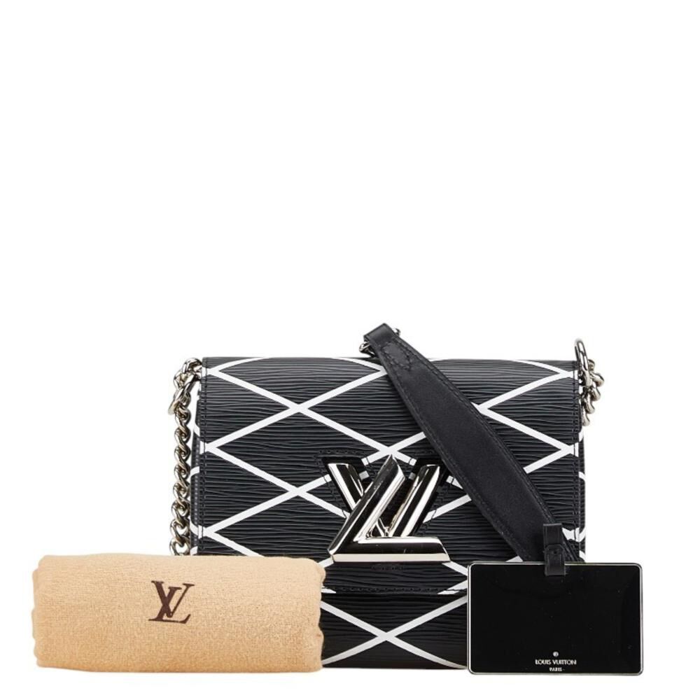 Louis Vuitton Shoulder Bags