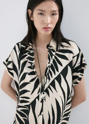 Flowy printed shirt