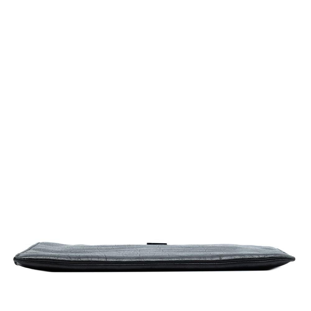 Yves Saint Laurent Clutch