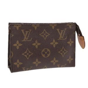Louis Vuitton Poche Toilette