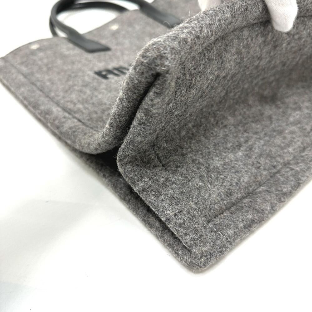 Yves Saint Laurent Handbag