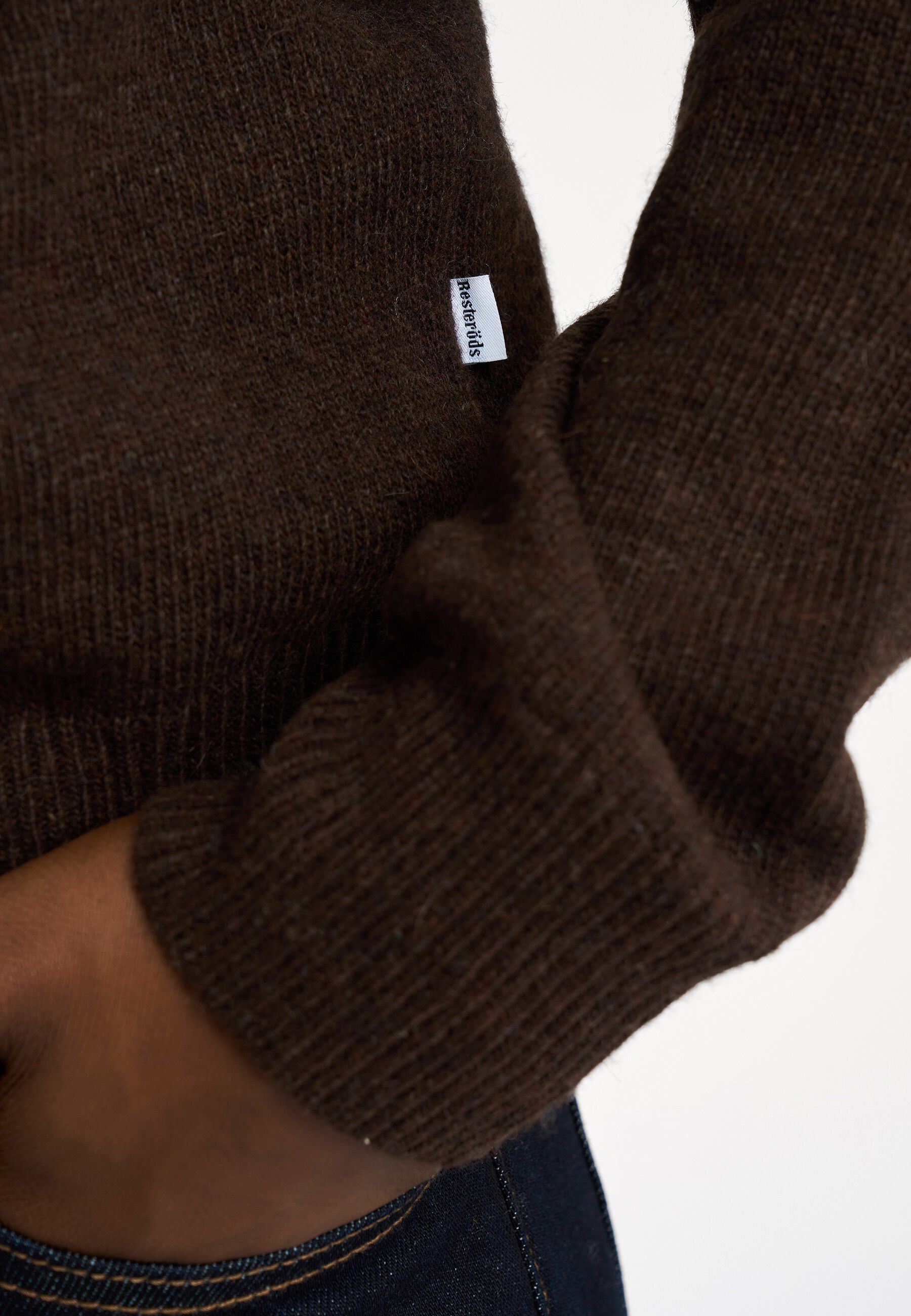 MICHAEL PULLOVER.