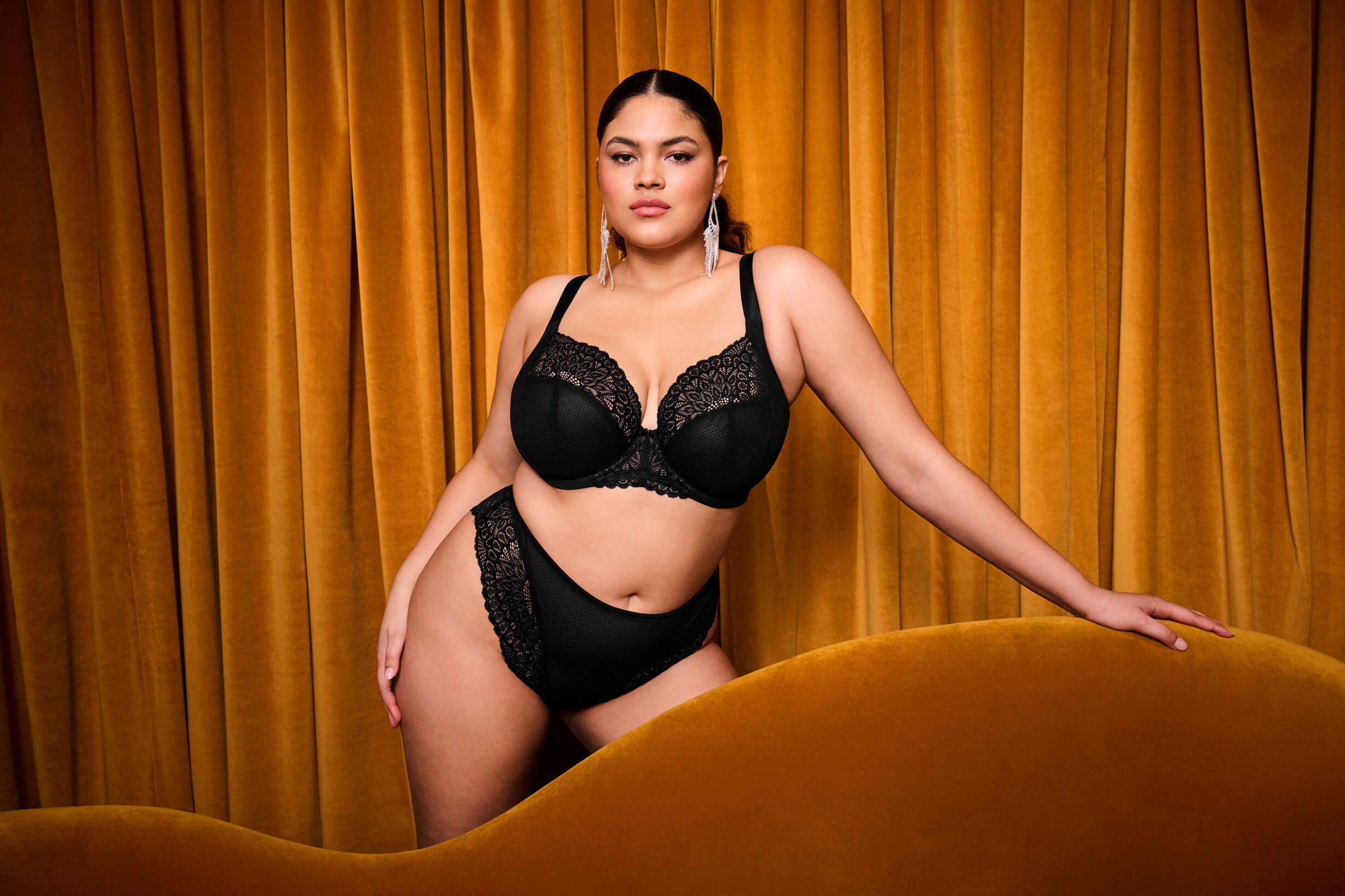 TIERNIE UW PLUNGE BRA - STRETCH