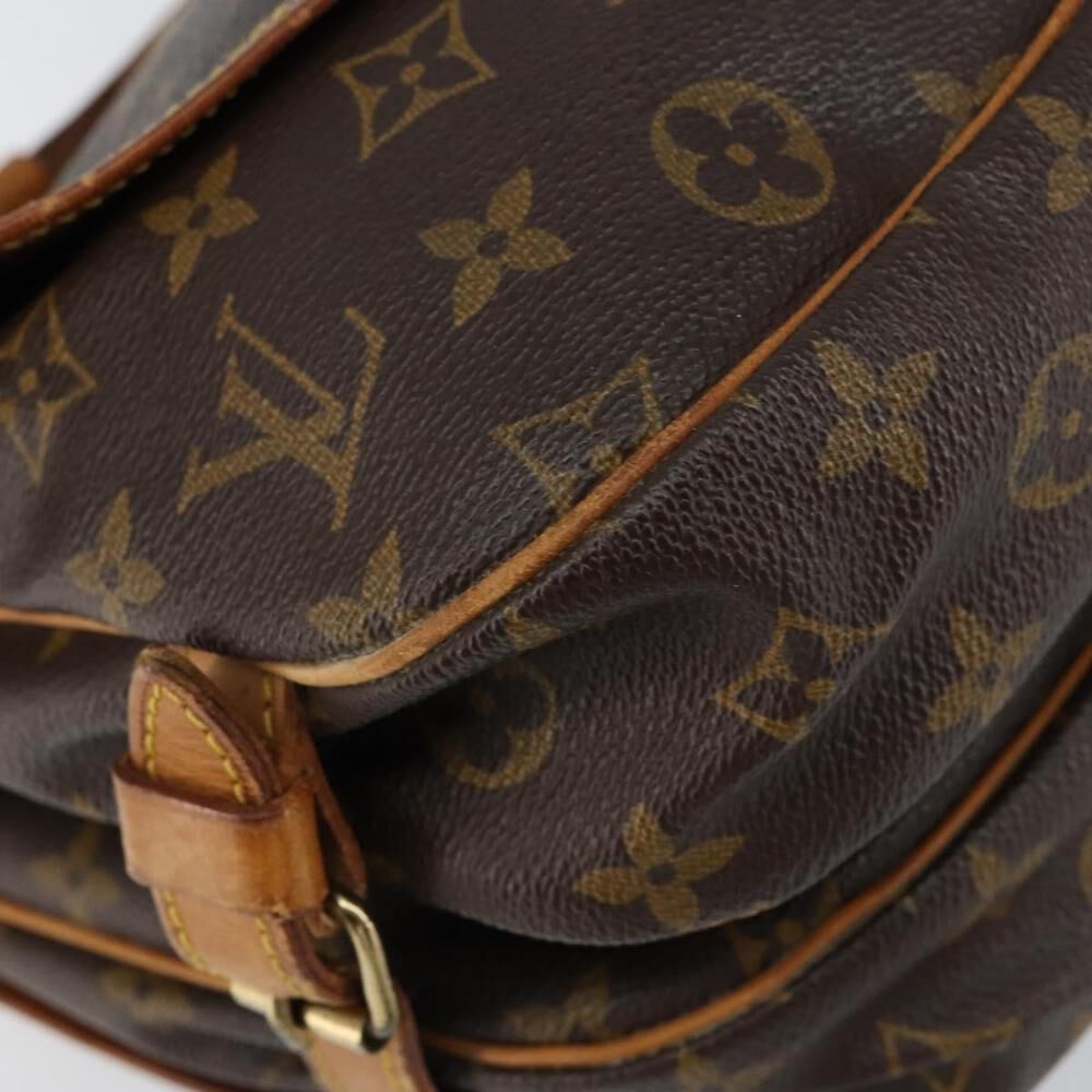 Louis Vuitton Saumur