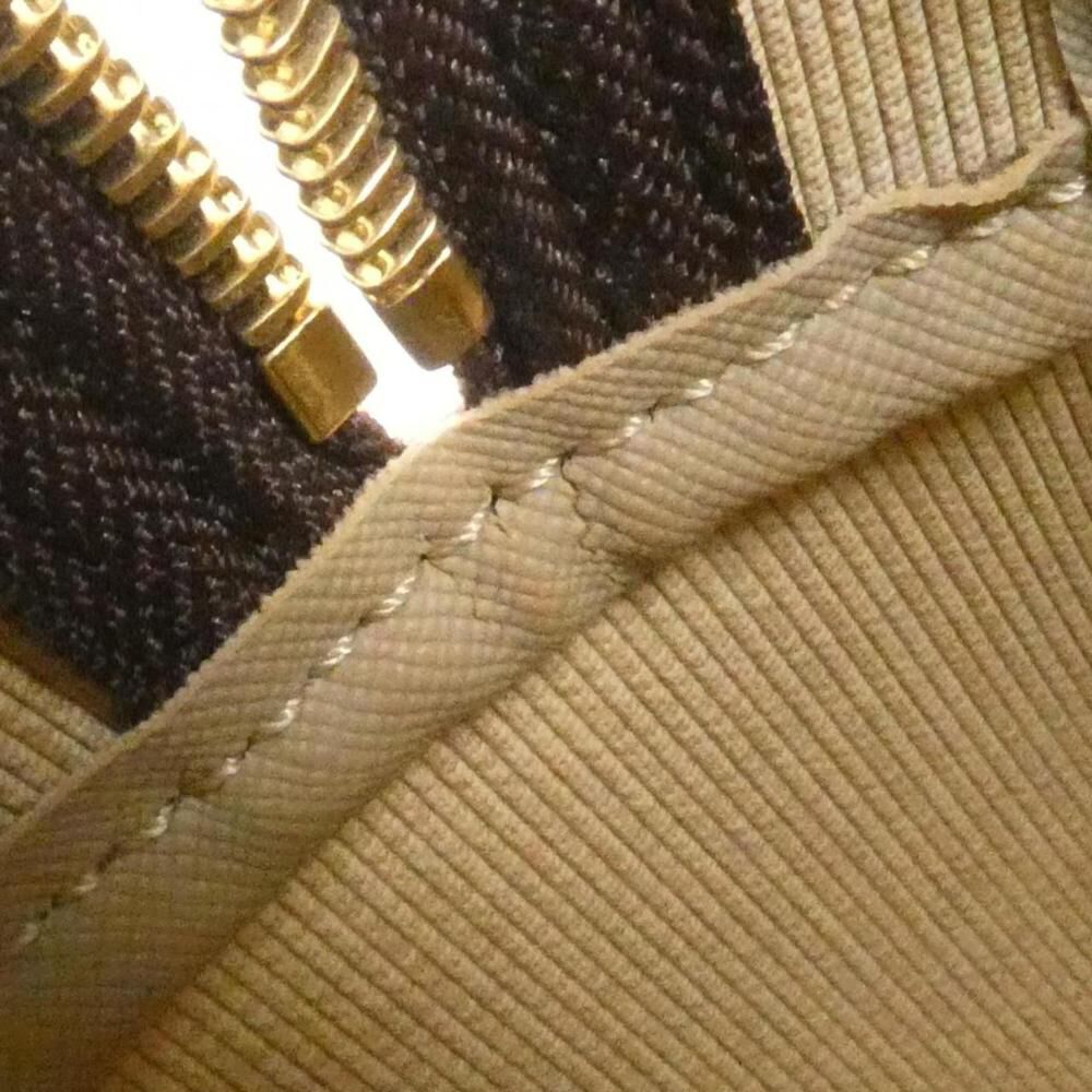 Louis Vuitton Reporter
