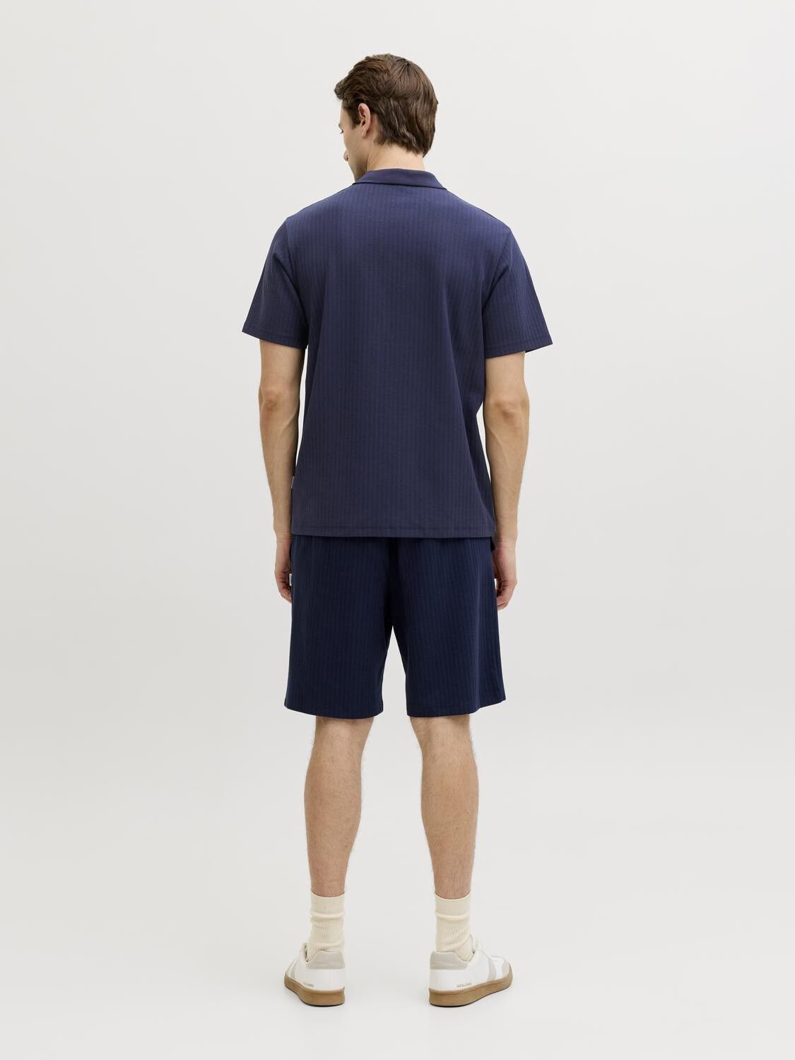 JREBDENVER SPLIT NECK SS TEE