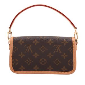 Louis Vuitton Shoulder Bags