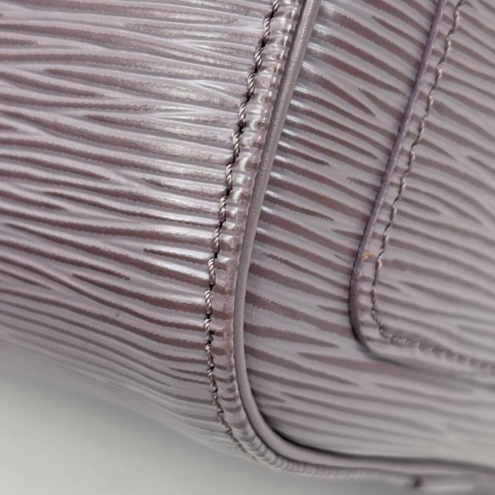 Louis Vuitton Speedy