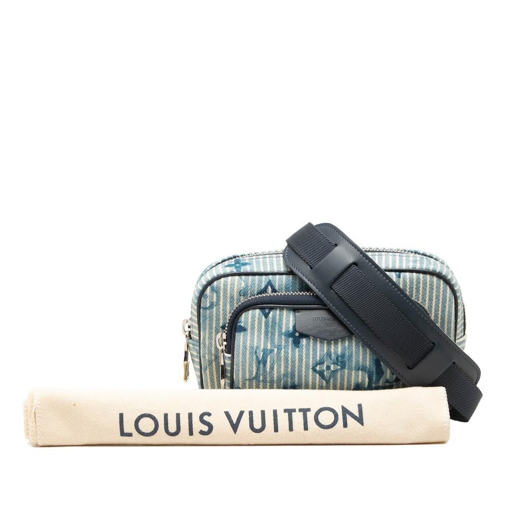 Louis Vuitton Pouch