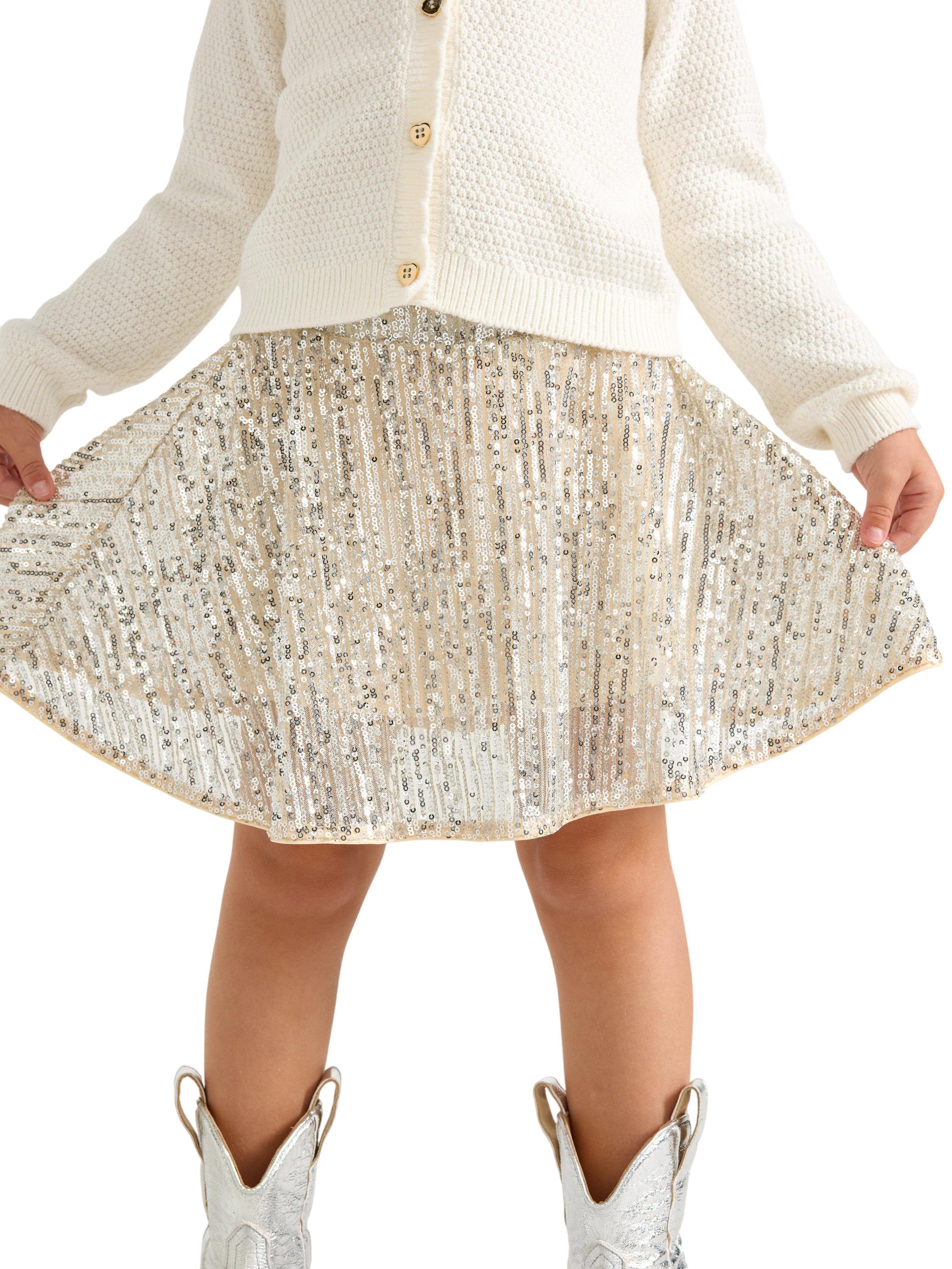 Flared skirt with sequins.