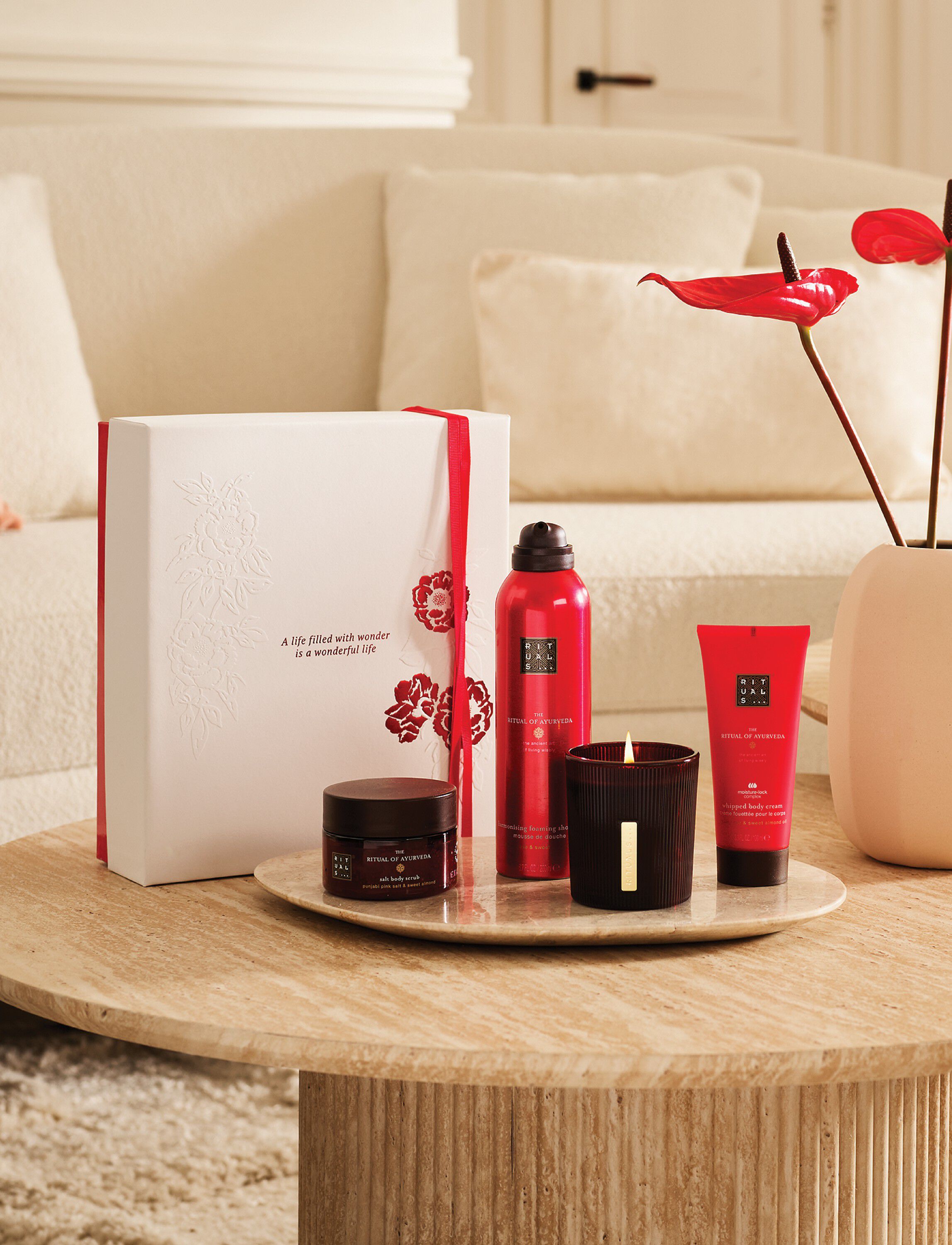 The Ritual of Ayurveda - Medium Gift Set 2025