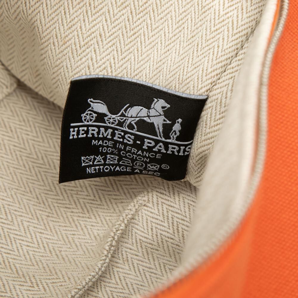 Herm&egrave;s Pouch