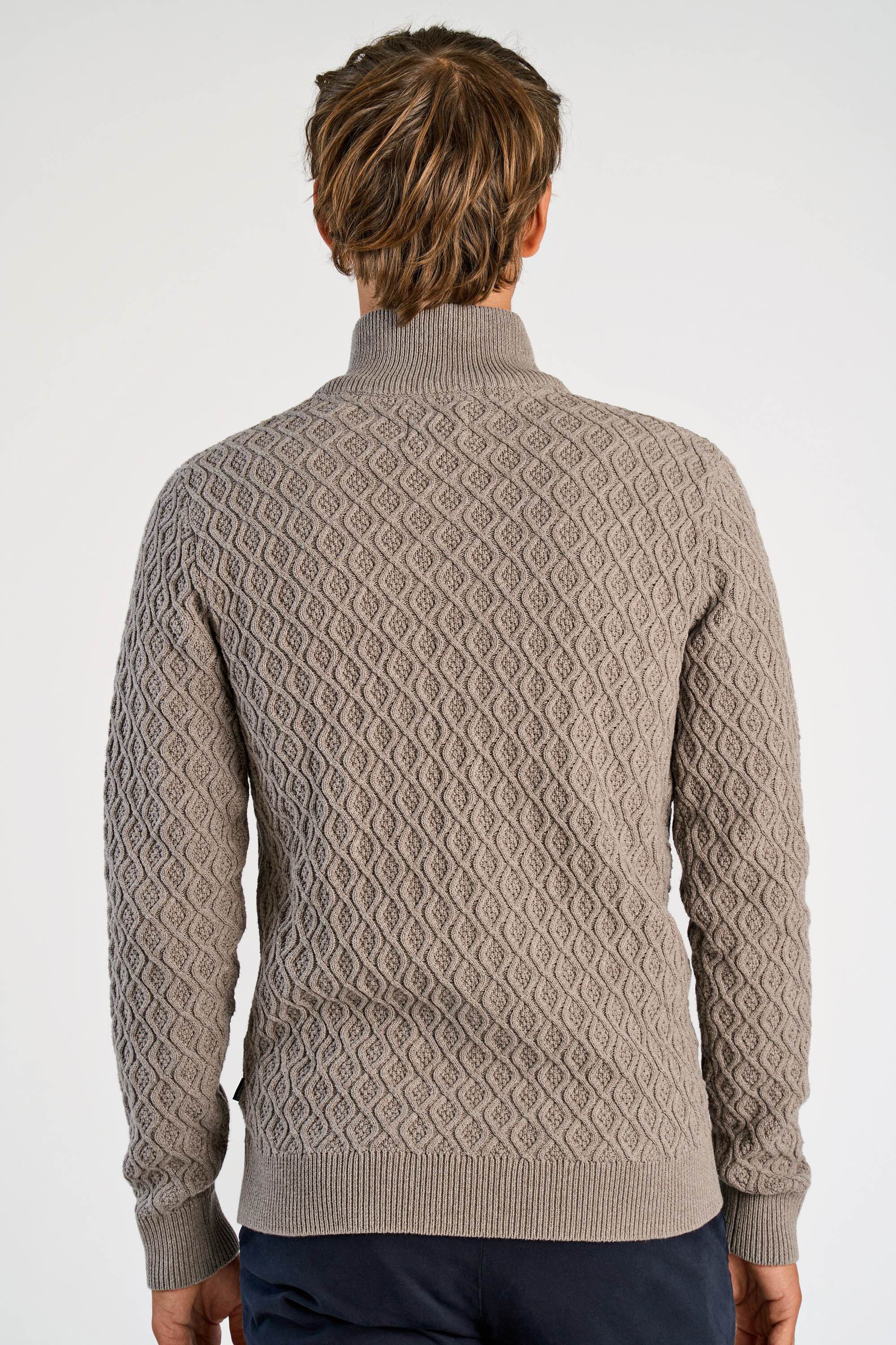 Recycle structure full zip