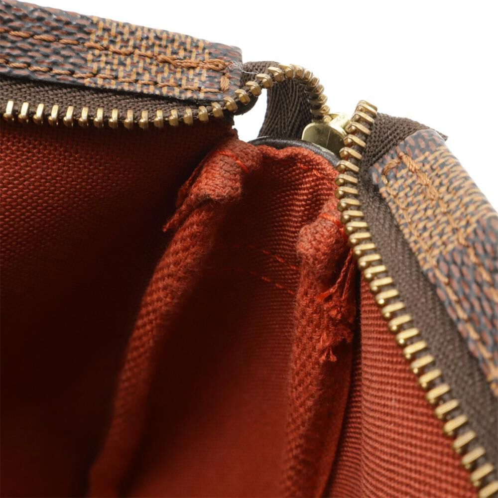 Louis Vuitton Trousse Makeup