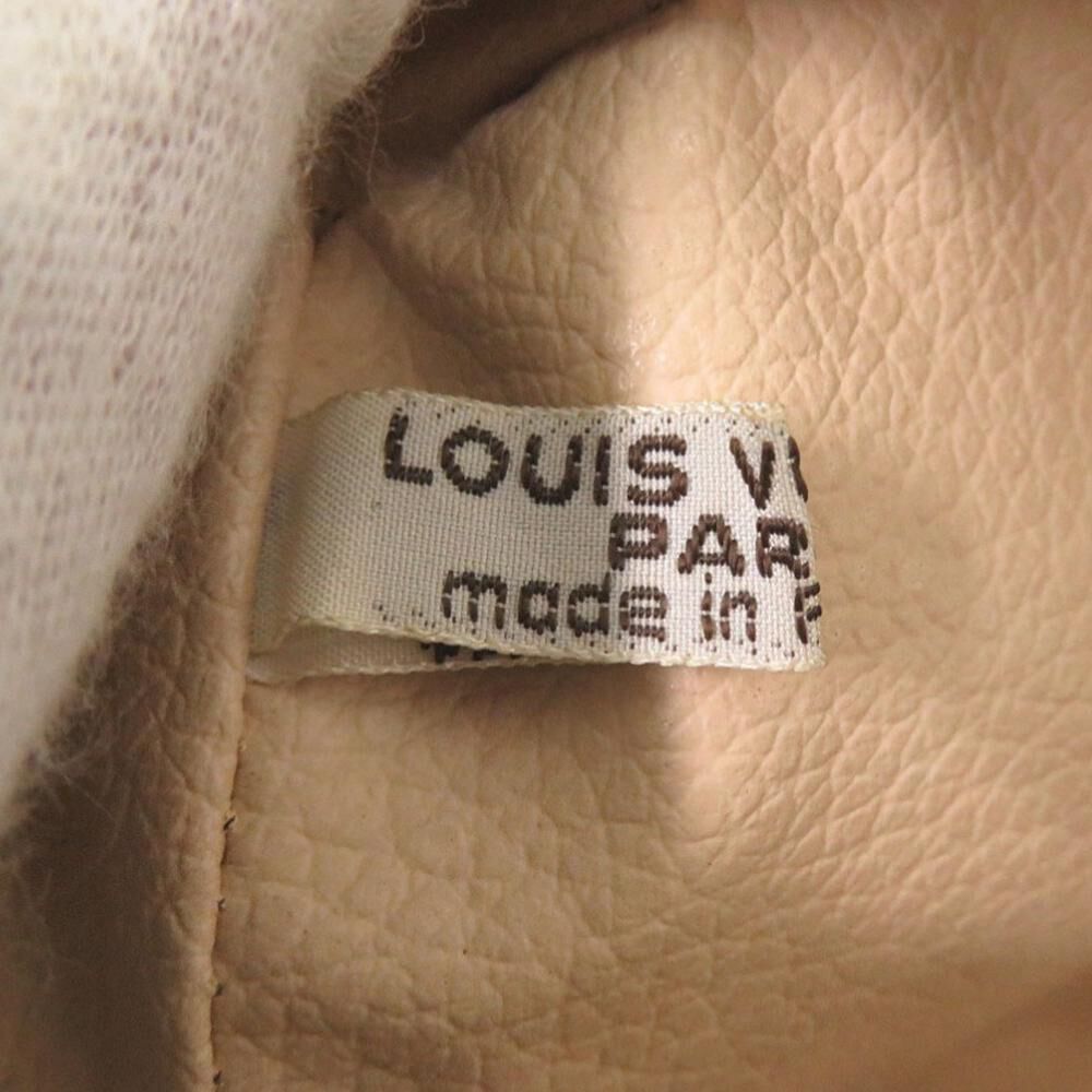 Louis Vuitton Trousse Toilette