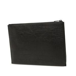 Yves Saint Laurent Clutch