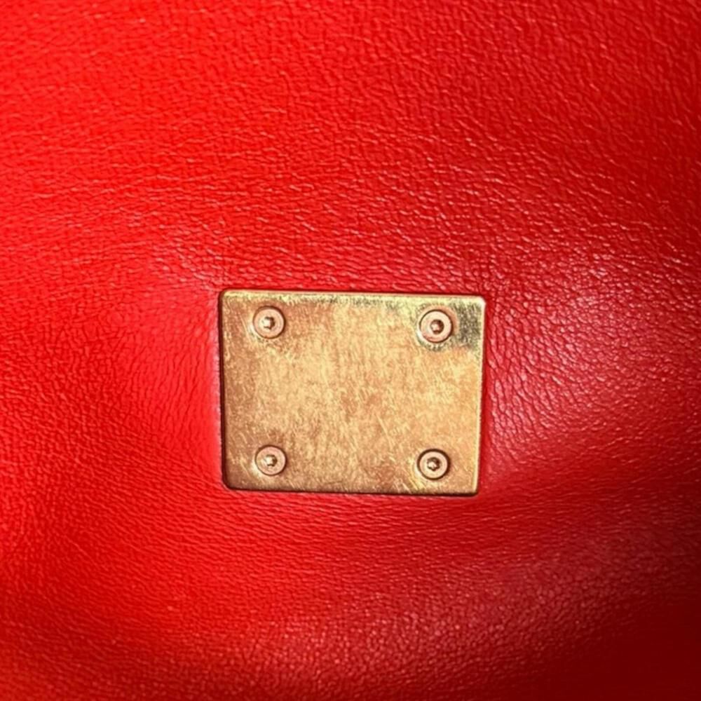 C&eacute;line Trapeze