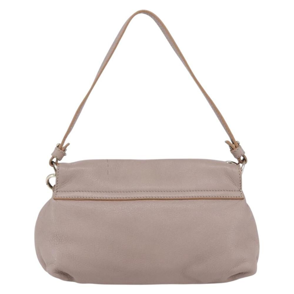 Chlo&eacute; Shoulder Bag