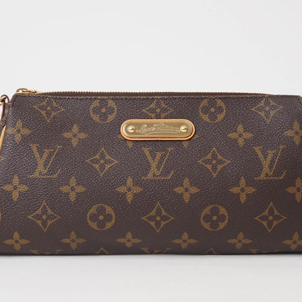 Louis Vuitton Shoulder Bags