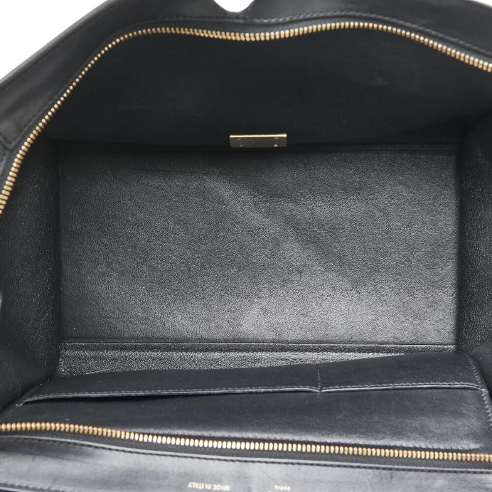 C&eacute;line Trapeze