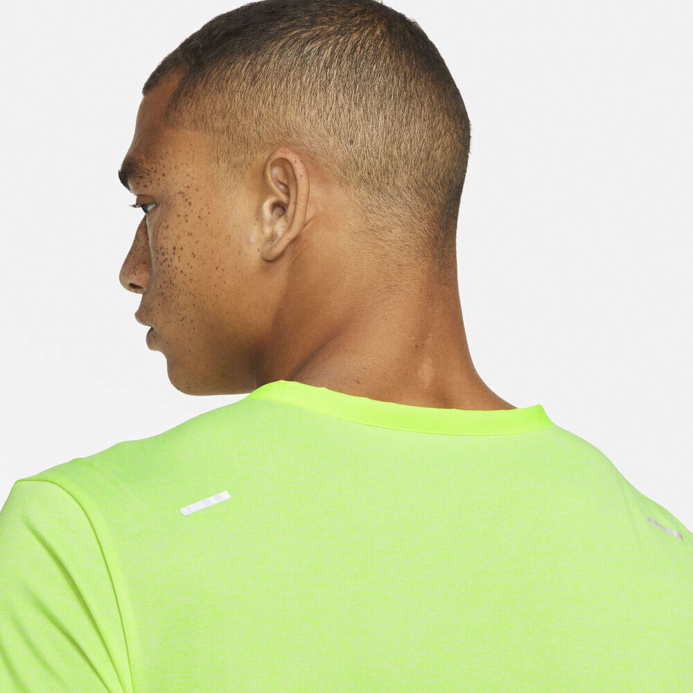 Dri-FIT Rise 365 l&oslash;be T-shirt