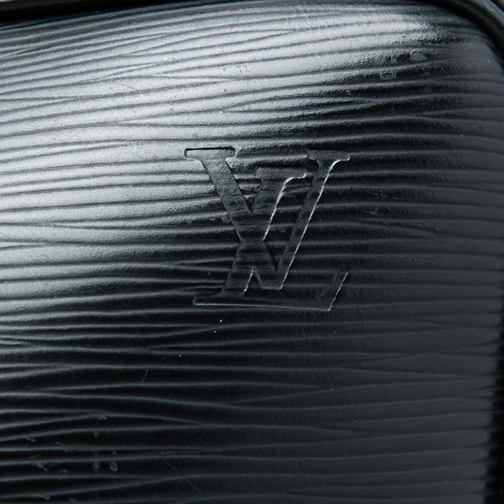 Louis Vuitton Porte Documents Voyage