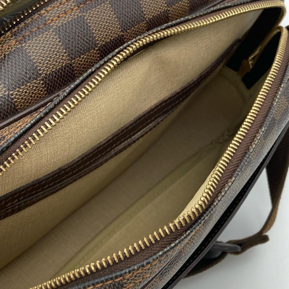 Louis Vuitton Reporter