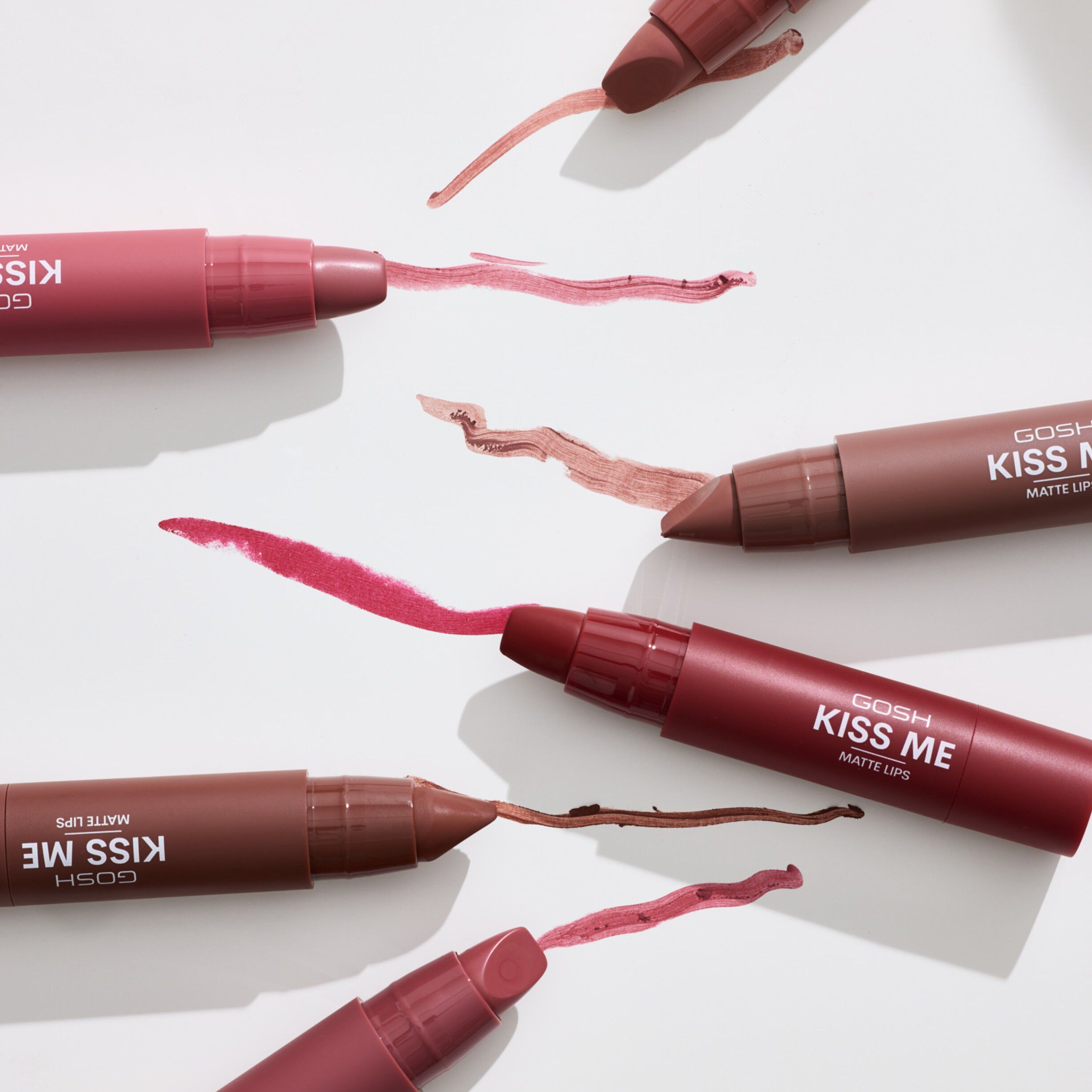 GOSH Kiss Me Matte 002 Sweet Kiss
