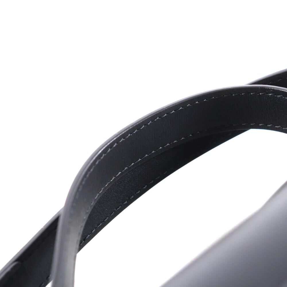 Chlo&eacute; Shoulder Bag